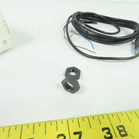Telemecanique XS4 P08NA340 Inductive Proximity Sensor 12-24VDC Sn=2.5mm NEW