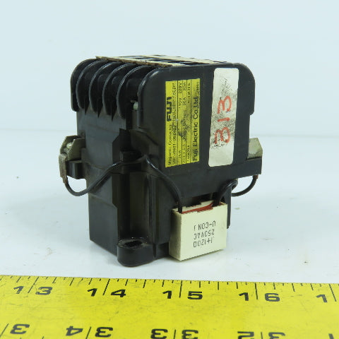 Fuji SRCA3631-05Z42J A58L-0001-0222 20A Magnetic Contactor