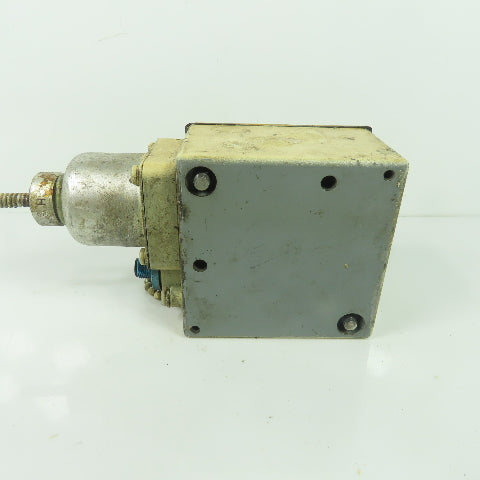 Square D GXW-2 Class 9025 Temperature Switch 85-145°F Range