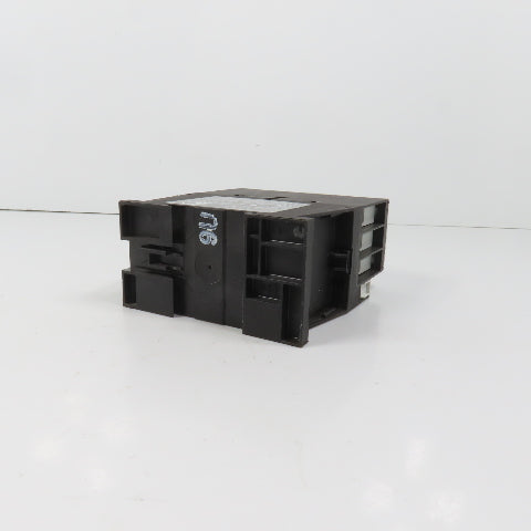 Eaton DILM32-01 XTCE032C01 3PH 25HP Contactor 110V Coil 40A 600V Max