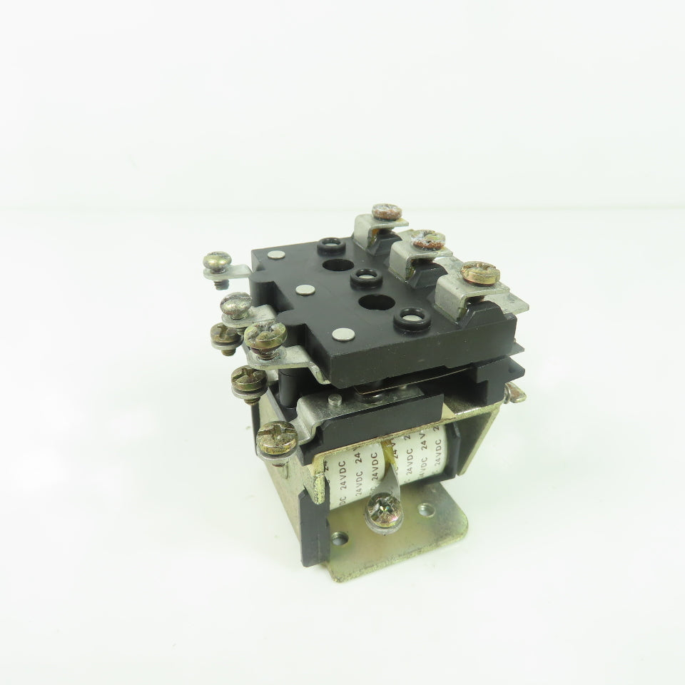 Omron MM3-UA Relay 24VDC