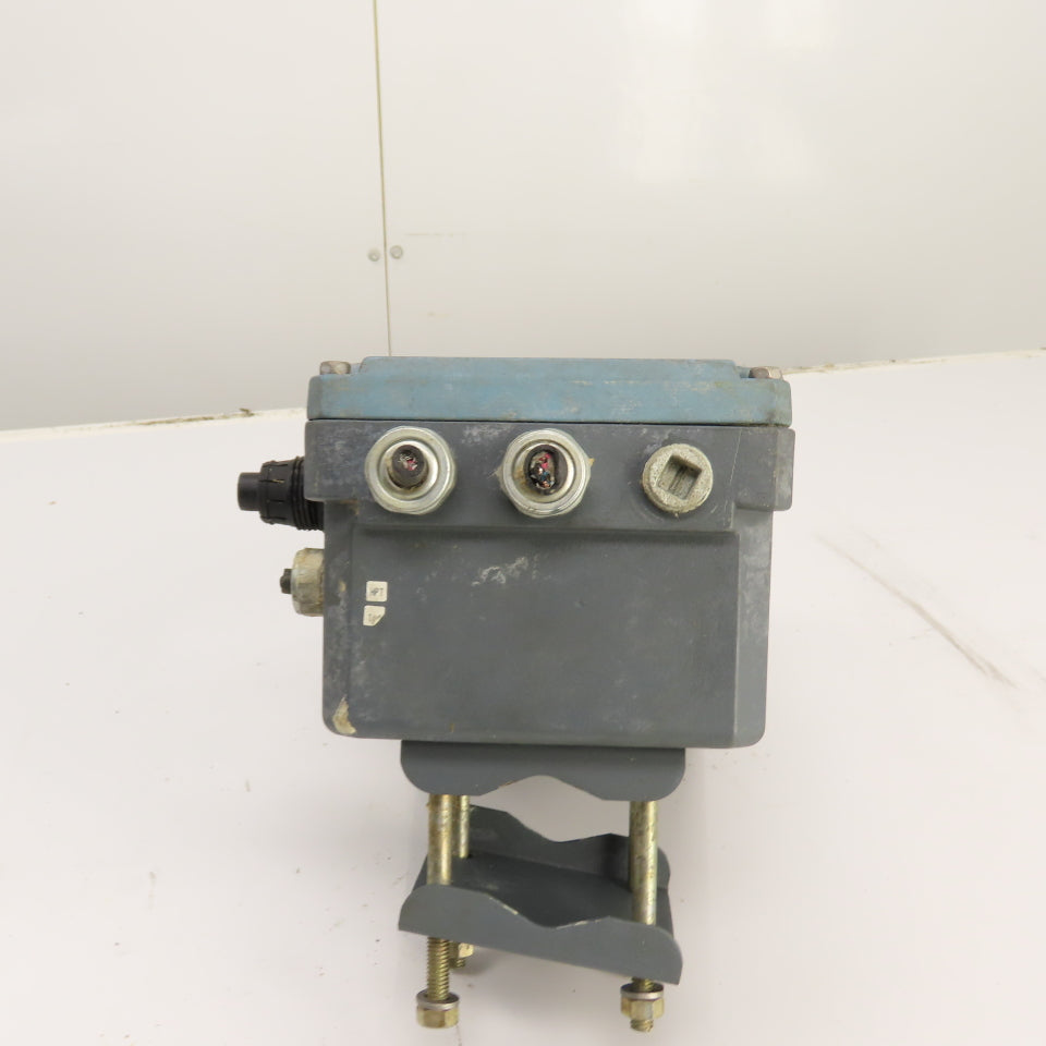 Foxboro IMT10-PA10 I/A Series Magnetic Flow Transmitter 120V 4-20Ma Output