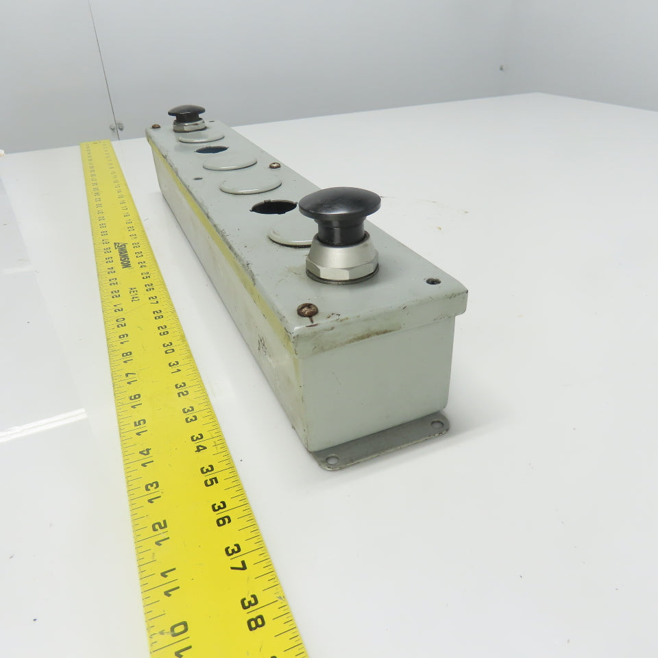 Weigmann Hubbell PB8 20-1/4" x 3-1/4" x 3" Pushbutton Station Enclosure 8-Slot