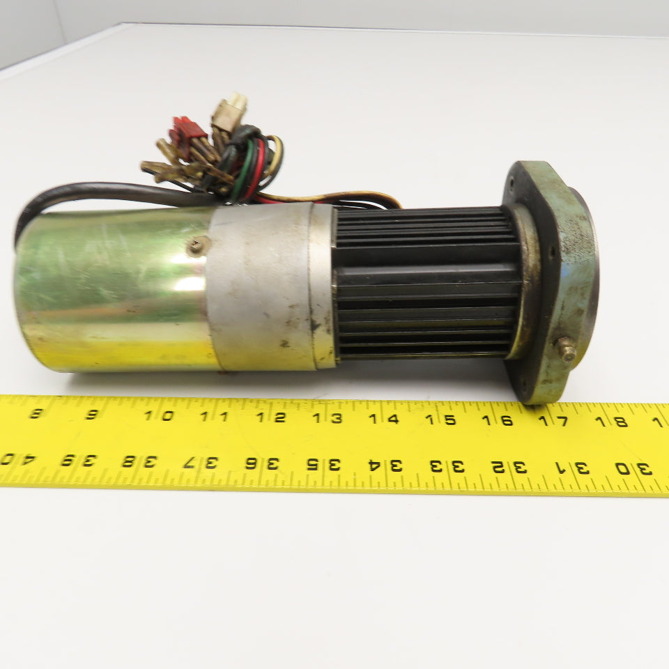 Yaskawa USASEM-02YRW12 154W 0.49Nm 3000RPM AC Servo Motor