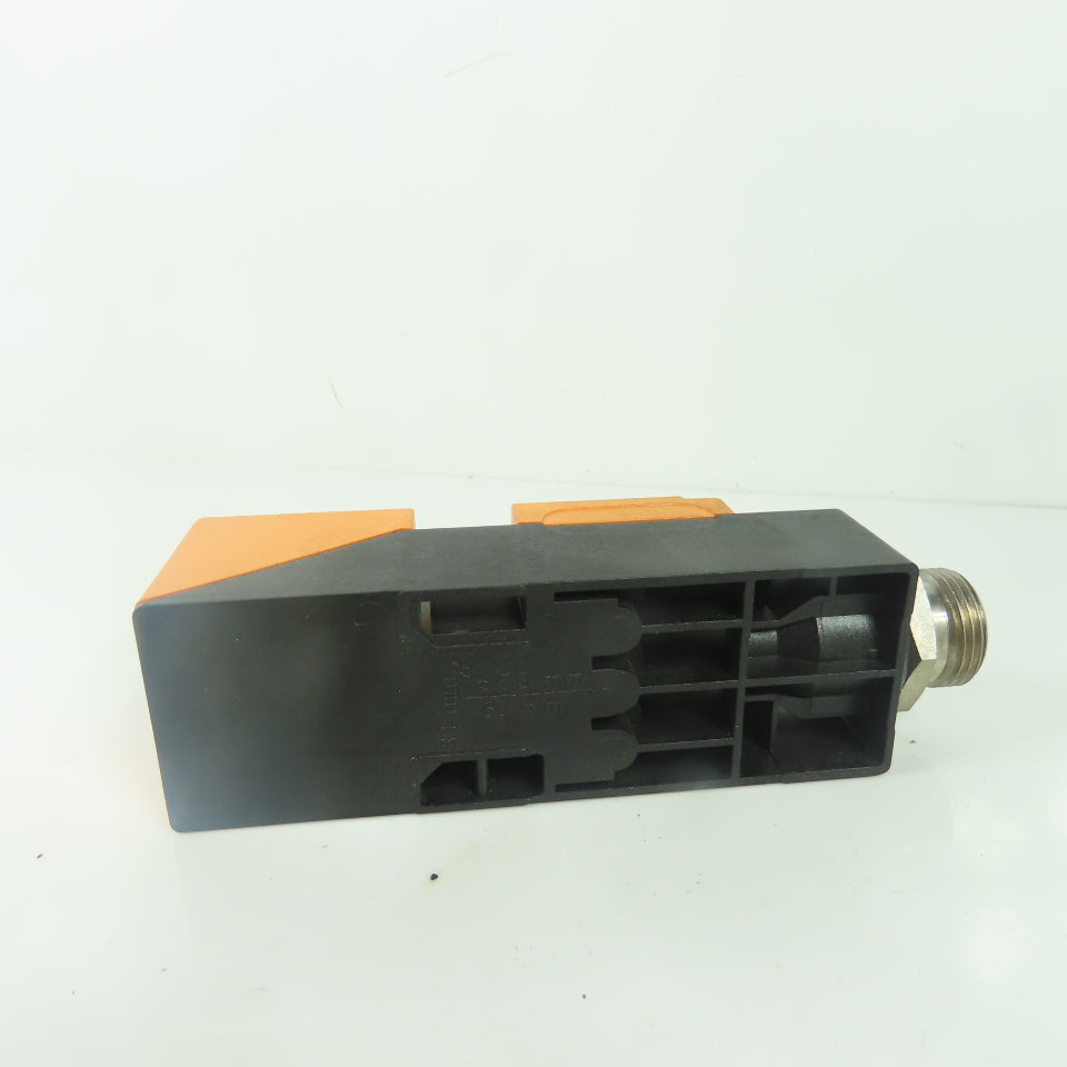 Efector IM3500 IME2015BFBOA/LS300L Inductive Sensor Switch 20-250V AC/DC