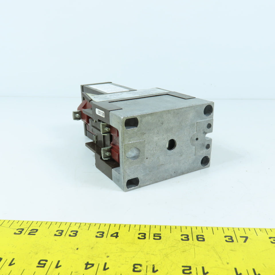 Cutler Hammer D26MR402 Series A3 Type M Latched Relay 600V Max 120V Coil