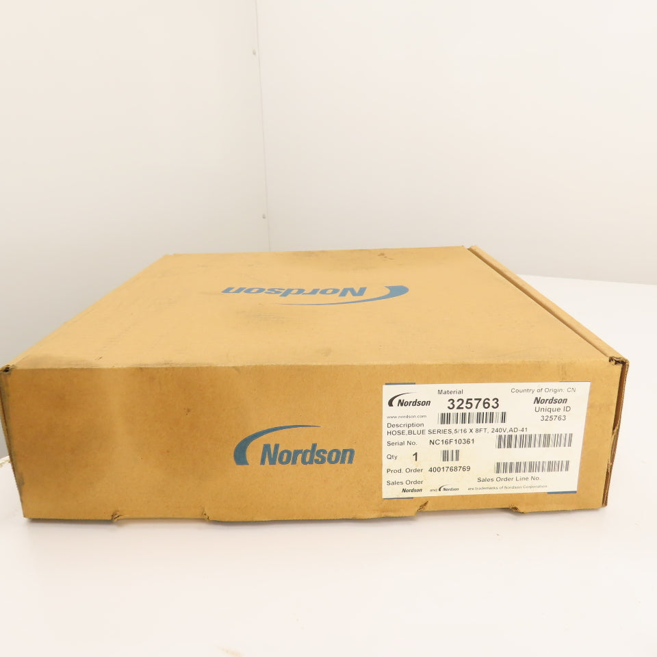Nordson 325763 Blue Series Hot Melt Hose 5/16" x 8' 240V AD-41 New