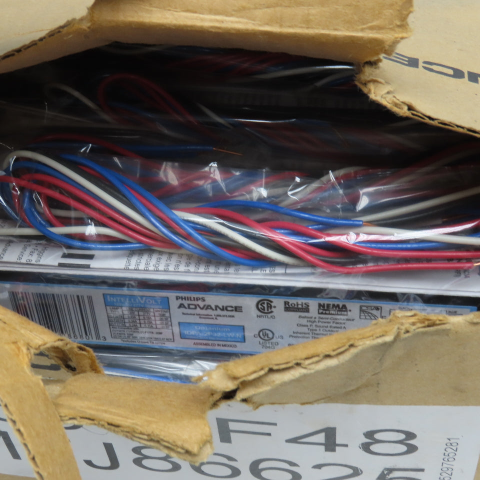 Philips IOPA2P32LWN Advance 120-277V 50/60Hz Electronic Ballast NIB Lot Of 10