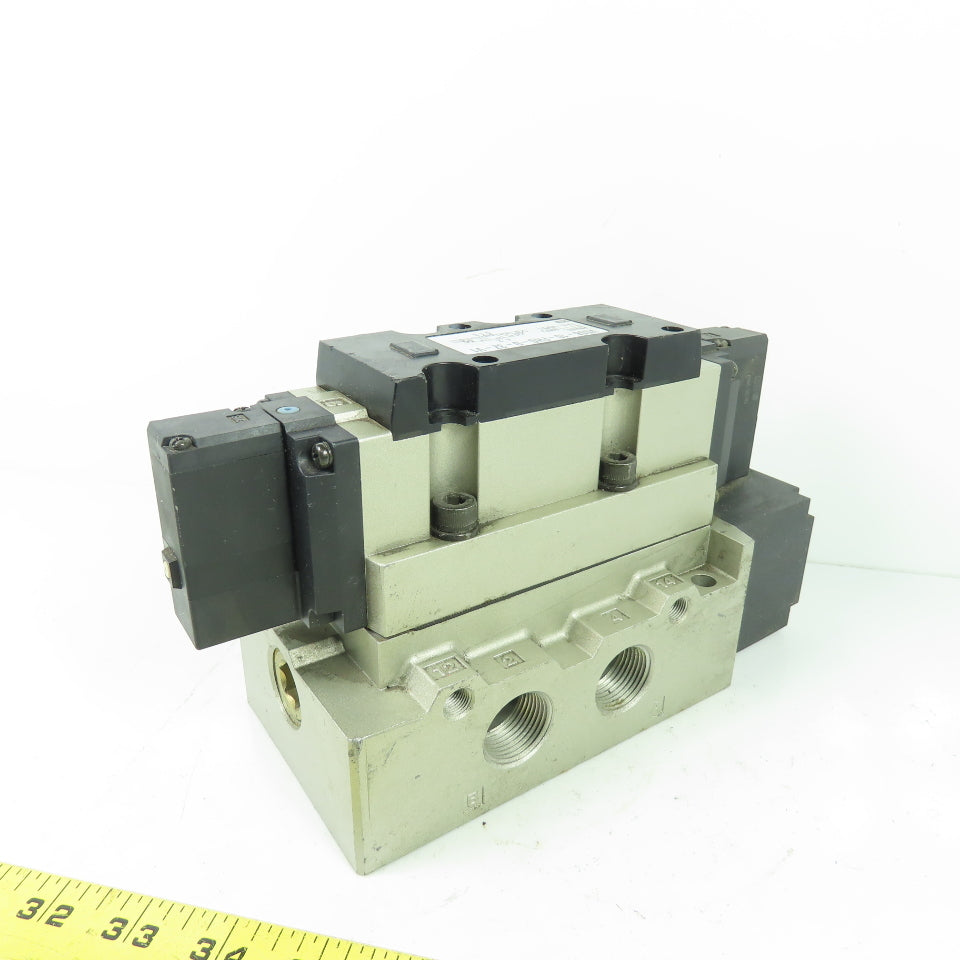 SMC VSS8-10-FHG-D-3Z-V1 Solenoid Valve 145PSI 21-26VDC Coil W/ Manifold Base
