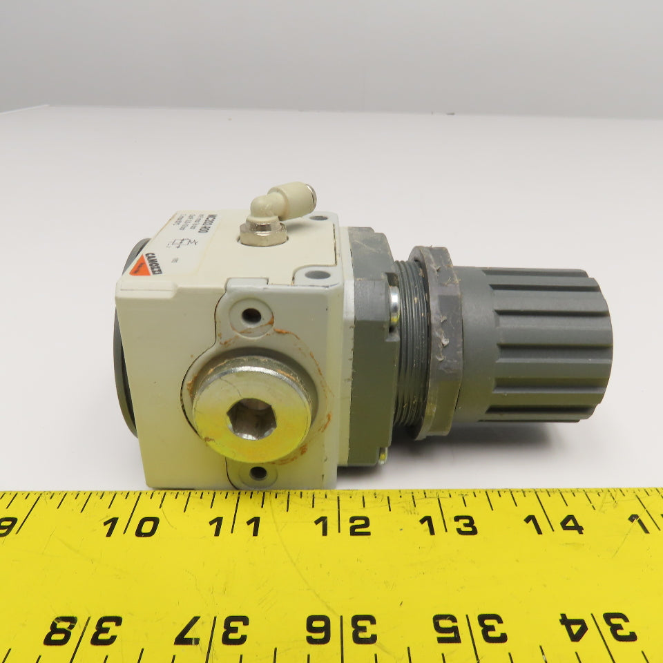 Camozzi MC202-R00 G3/8 G1/2 Ports Compressed Air Pressure Regulator