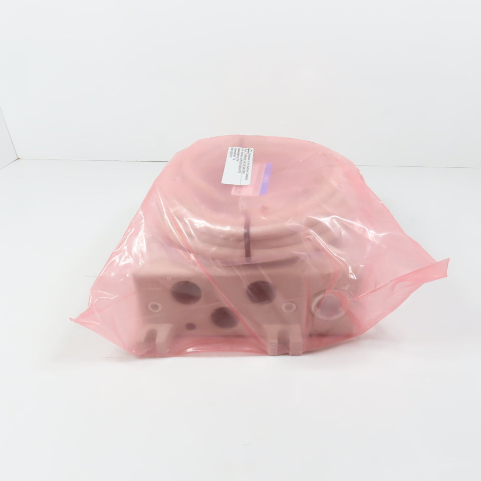 SMC VV5QC51-0403NFD3 VQC Valve Base Manifold W/AXT100-DS25-050