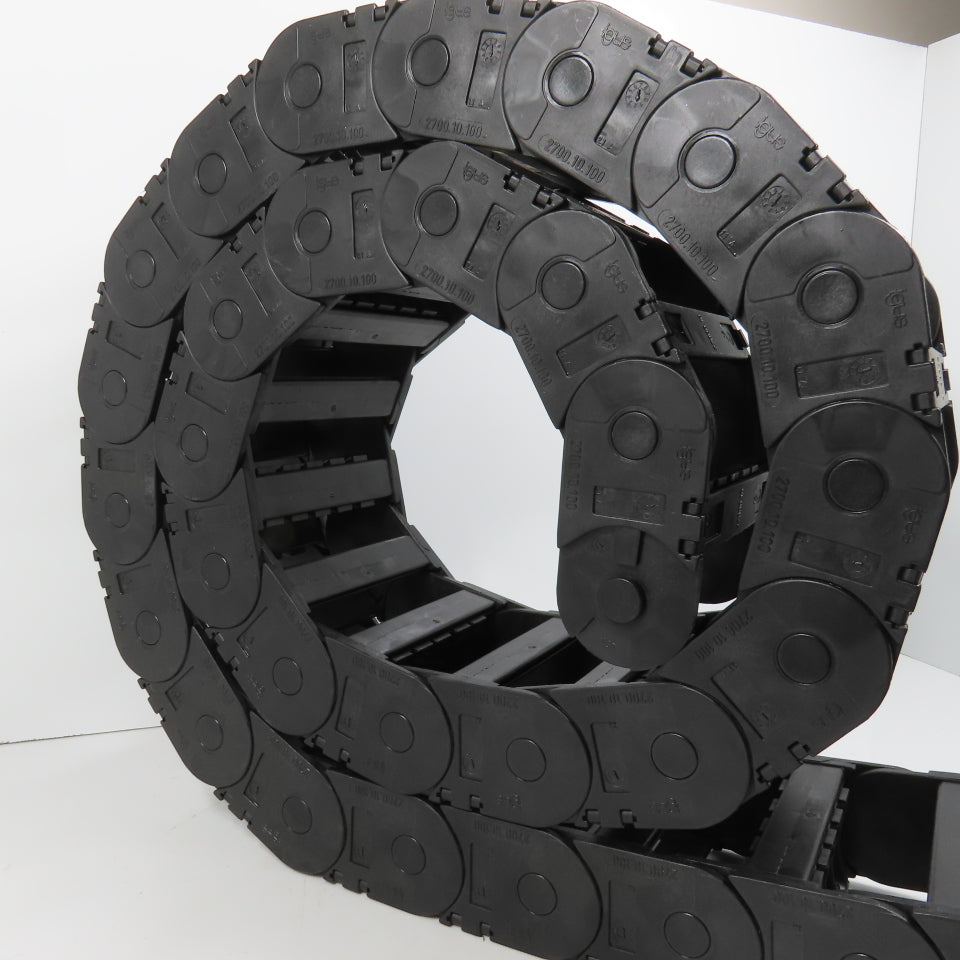 Igus 2700.10.100 71-1/2" OAL Cable Carrier Energy Drag Chain 35 x 100mm ID