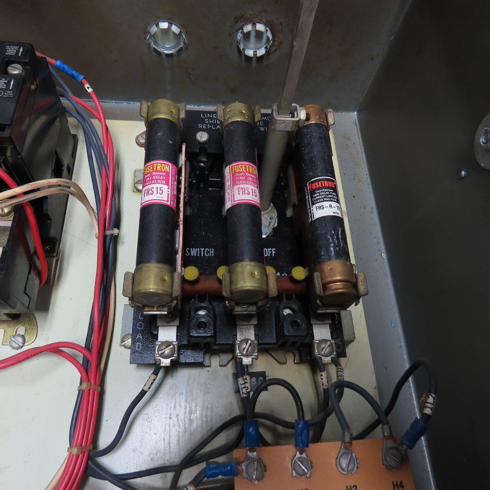 Roto Finish Timer Control Panel Station 3Ph 20"x16"x9"