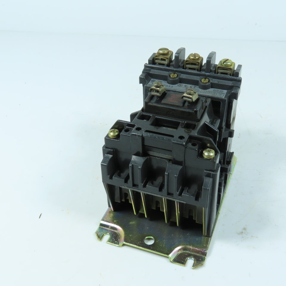 Allen-Bradley 500-A0A93 NEMA Size 0 Motor Starter 115-120V Coil 3HP