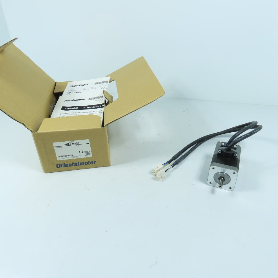 Oriental Motor PKE545MC 5-Phase Stepper Motor 0.72-Deg 0.35A Single Shaft New