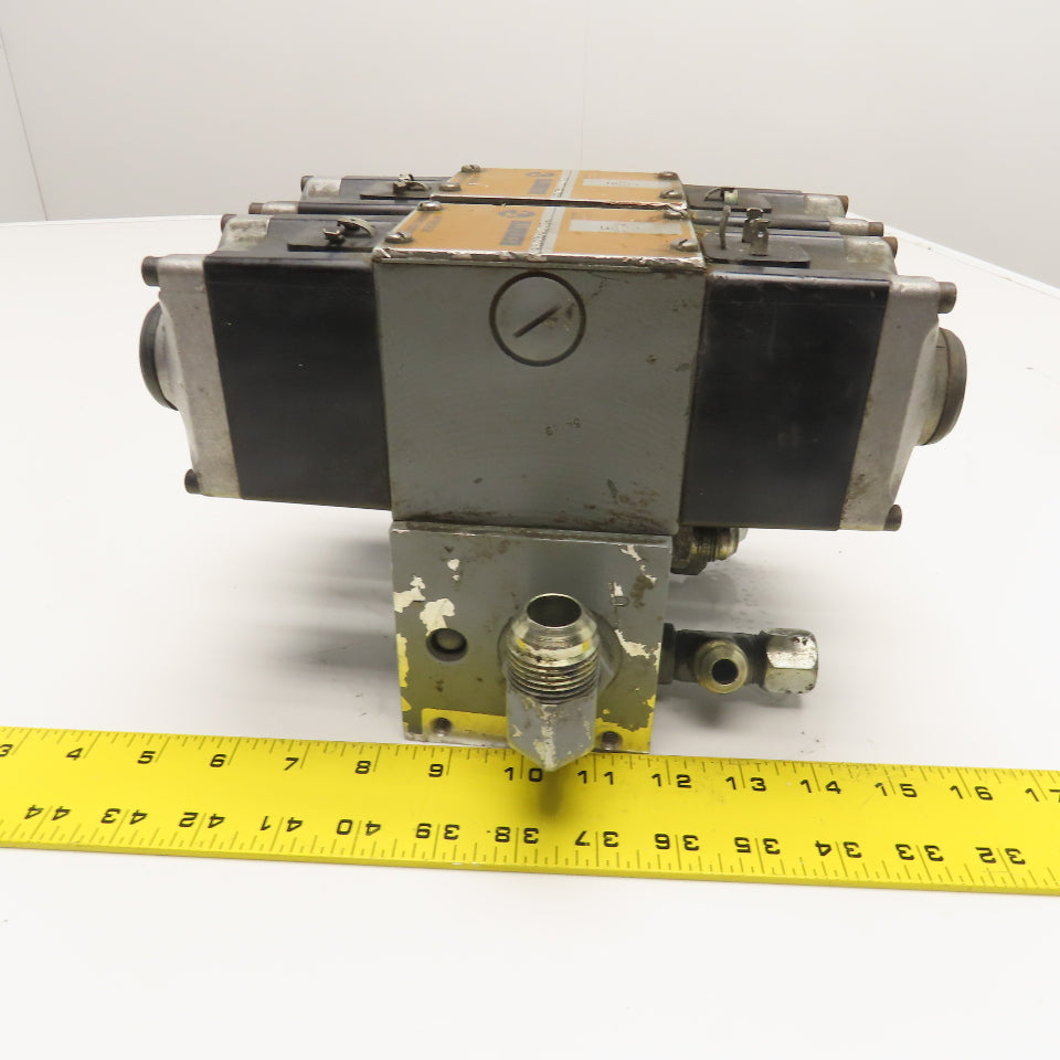 Rexroth 4WE10G21/AW110NZ4V 3 Way Tandem Center Hydraulic Valve See Info!