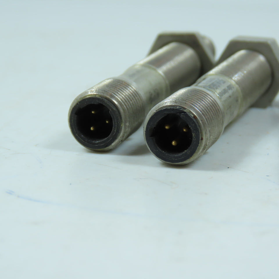 Cutler-Hammer E57LAL12A2EA Inductive Proximity Sensor 12mm 20-250V Sn=4mm Lot/3