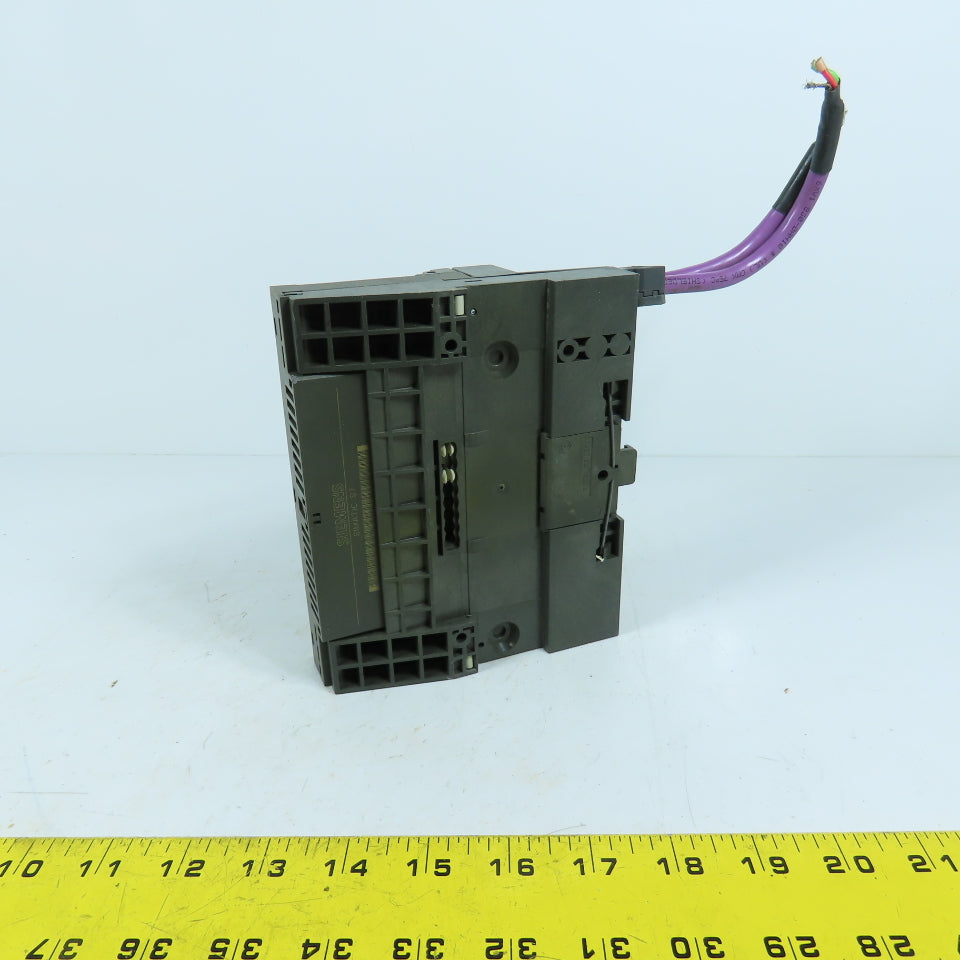 Siemens 193-0CA10-0XA0 133-0BH01-0XB0 Simatic S7 ET 200C Basic Module 16DI/16DO