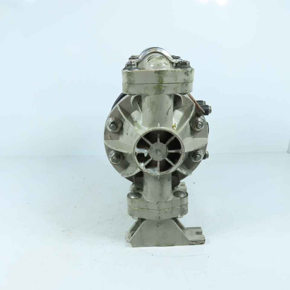Wilden 4854832 Air Operated Double Diaphragm Pump 100 PSI (Broken Plastic)