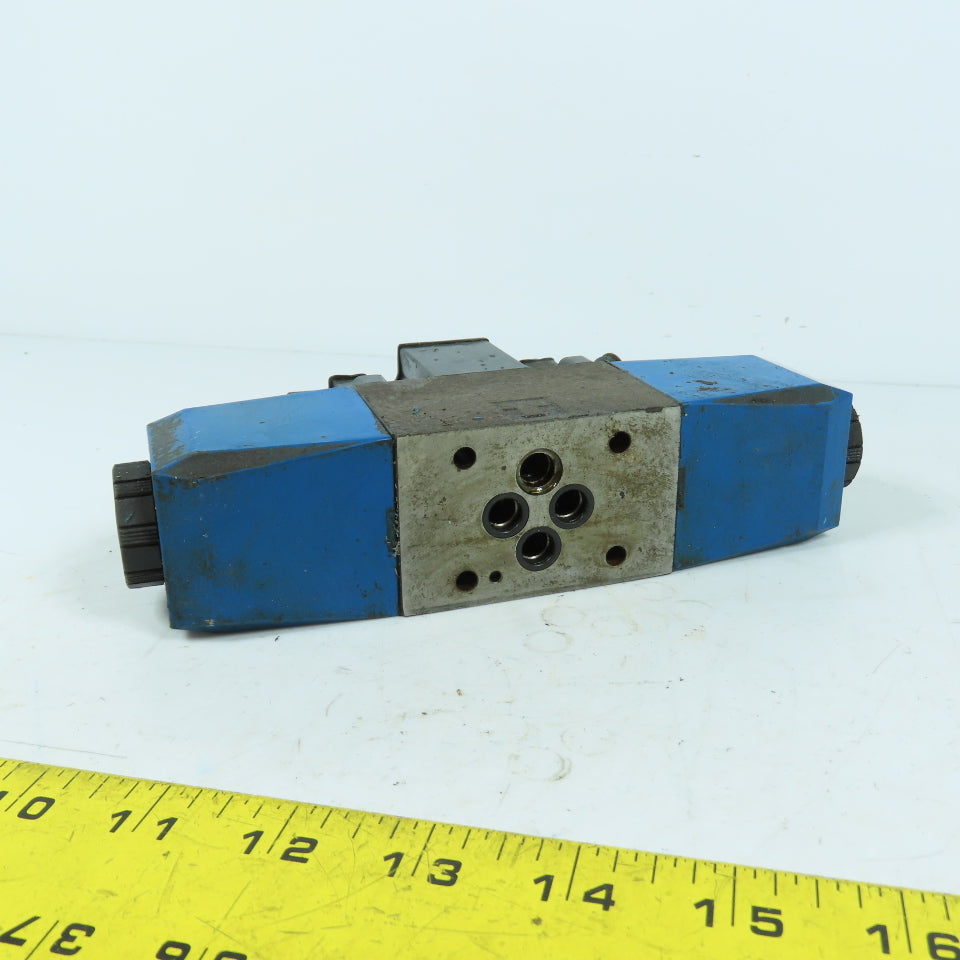 Tokimec Vickers DG4V-3-2C-M-P2-B-7-50 Solenoid Directional Control Valve 110V