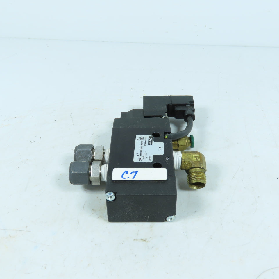 Parker P2E-KV31F B5V1KB553C B5 Series Pneumatic Solenoid Valve 120V AC 150 PSI