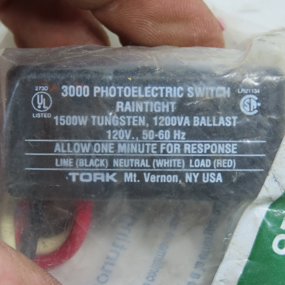 Sigma Electric 14008 Photoelectric Switch Flush Mount 120V 1500W