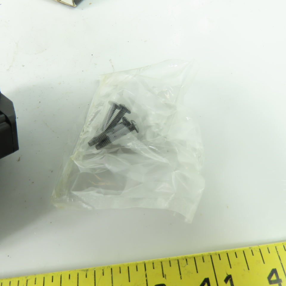 Leviton 279 50A 125/250V 3-Pole 4-Wire Grounding Power Outlets Lot of 2