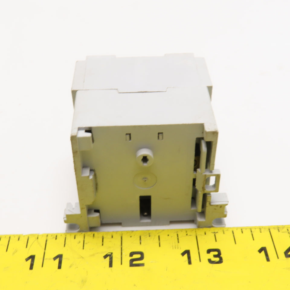 Allen Bradley 100-MO9ND3 Mini Contactor 600VAC 12A 110/120V Coil