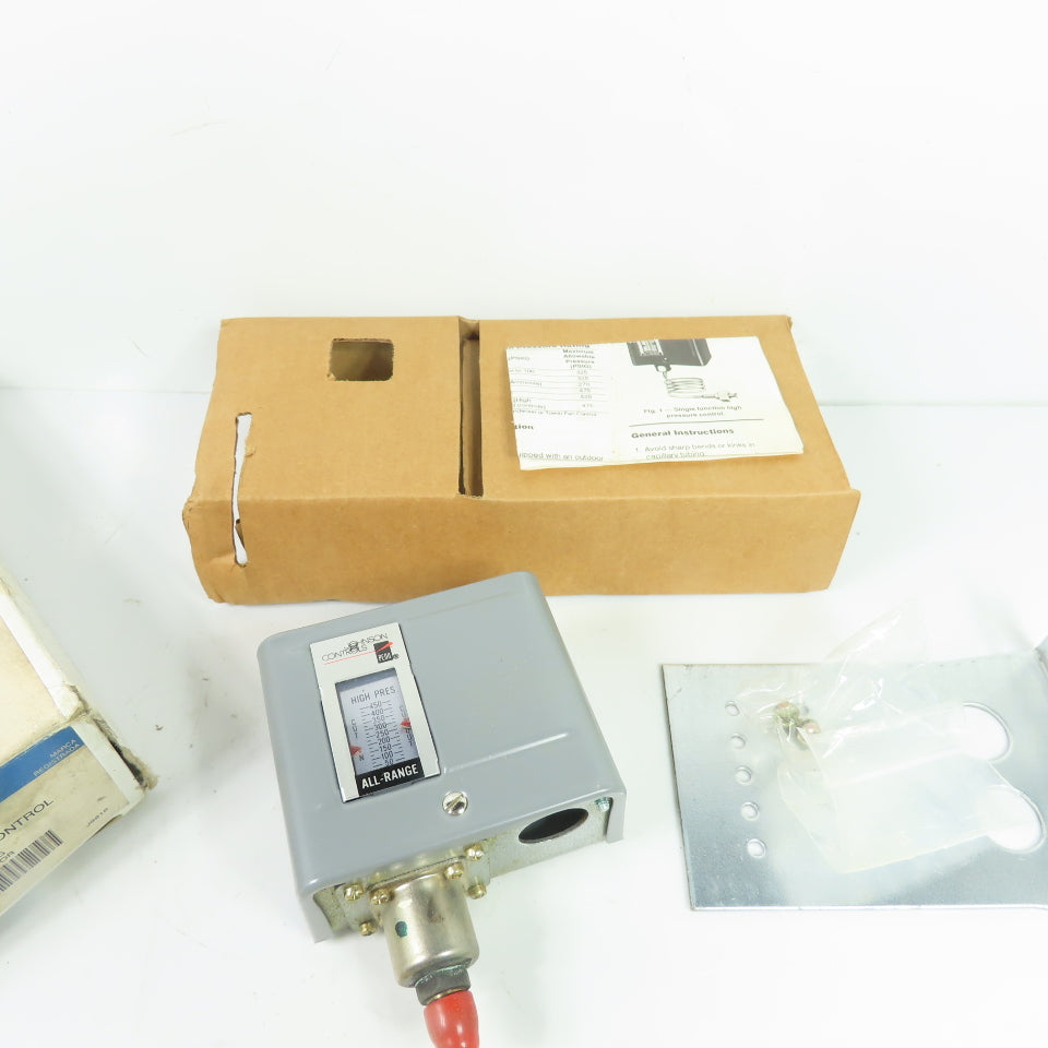 Johnson Controls P170CA-3C High Pressure Control 50-450 PSIG 1/4" Male Flare