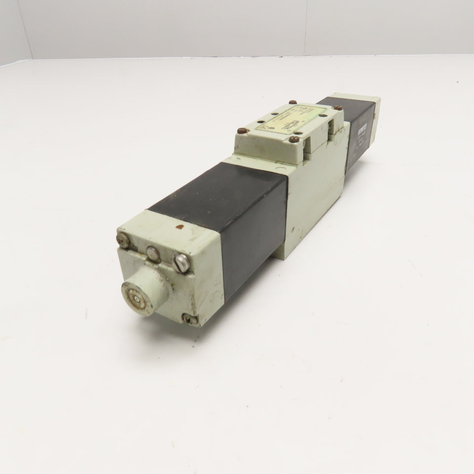 Numatics 112SS600M000061 Double Solenoid Air Valve 24VDC 150PSI