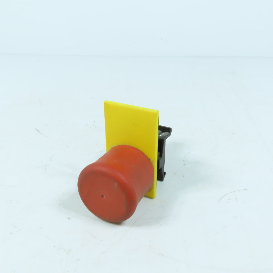 Moeller EK01 Emergency Stop Pushbutton Switch with NC Contact Block 600V 10A