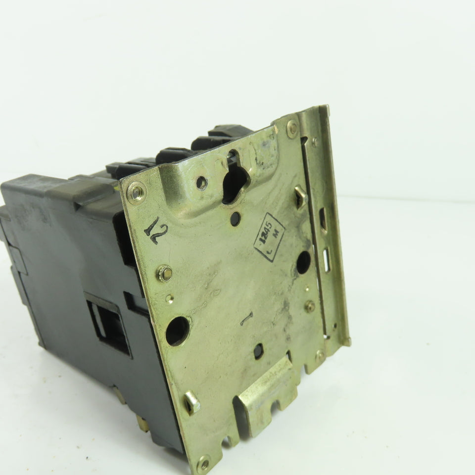 Square D 8736 SCO 8 NEMA Size 1 Magnetic Contactor 600VAC 3Ph