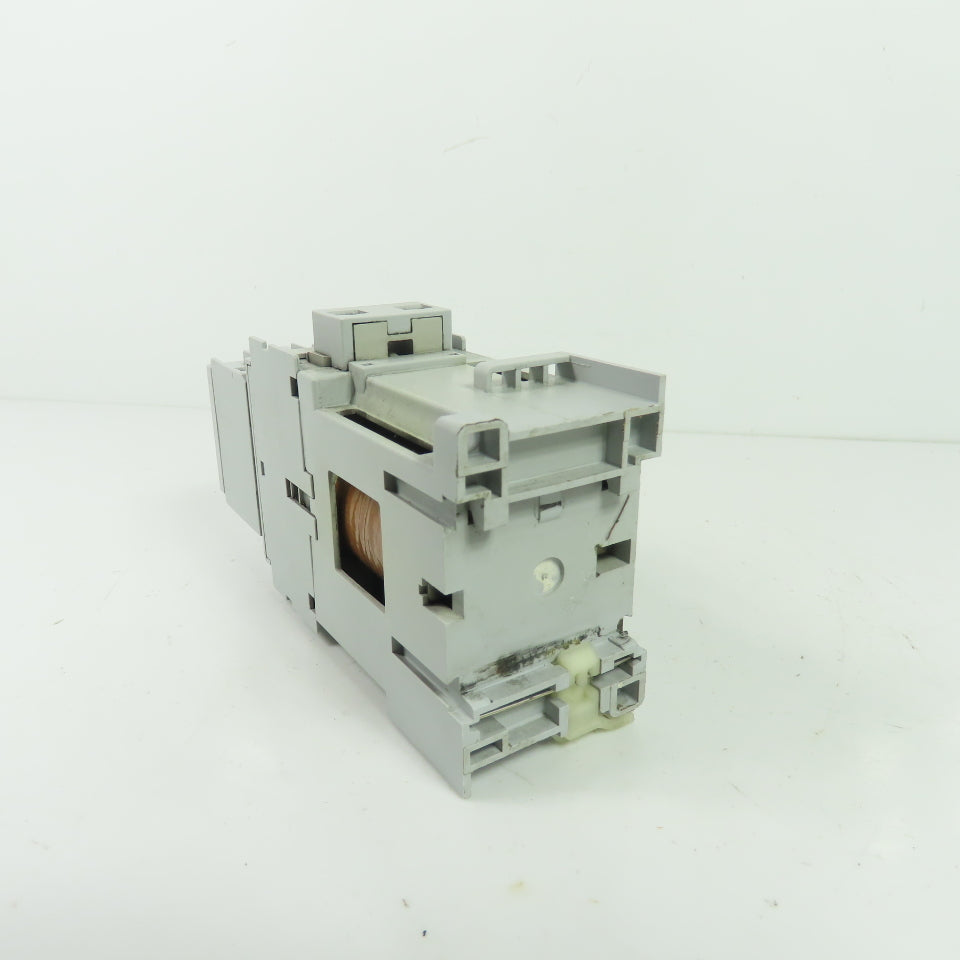 Allen-Bradley 700-CF400D* IEC Control Relay 24VDC Coil 4-Pole W/ 100-F Auxiliary