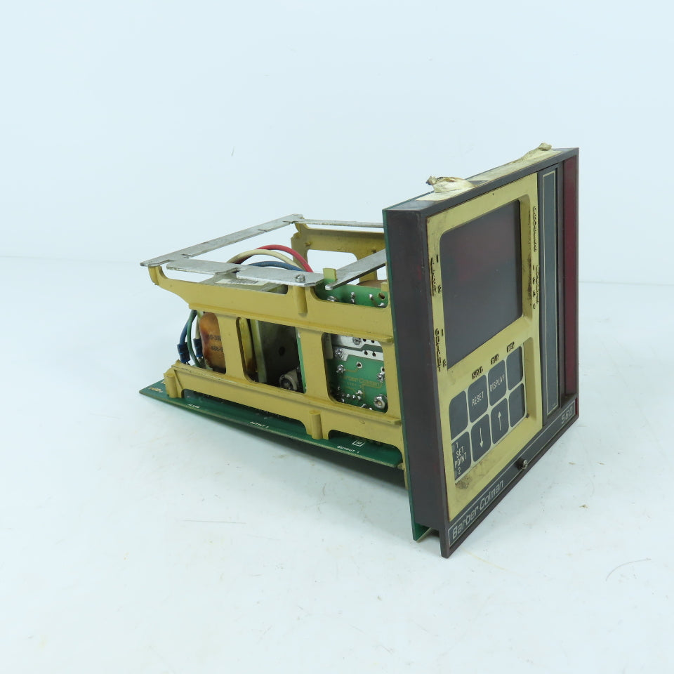 Barber-Colman 561A-02029-100-0-00 560 Series Process Controller 0 to 1600 F-K