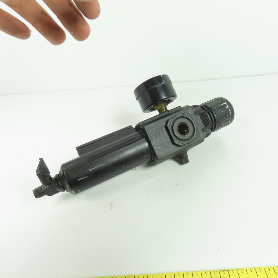 Speedaire 4ZK82 Pneumatic Filter Regulator w/ Gauge 150 PSI 1/4" NPT