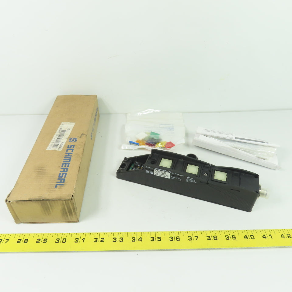 Schmersal BDF200 FB NH LT LT LT 2875 Control Panel 3 Pushbuttons 24VDC schmersal-bdf200-fb-nh-lt-lt-lt-2875-control-panel-3-pushbuttons-24vdc