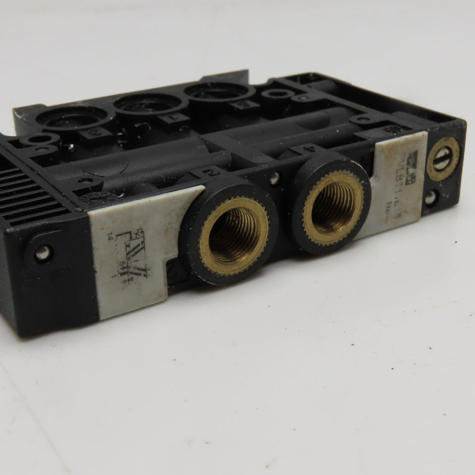 Parker PVL-B111618 12001029 Stacking Pneumatic Power Valve Used G 1/8