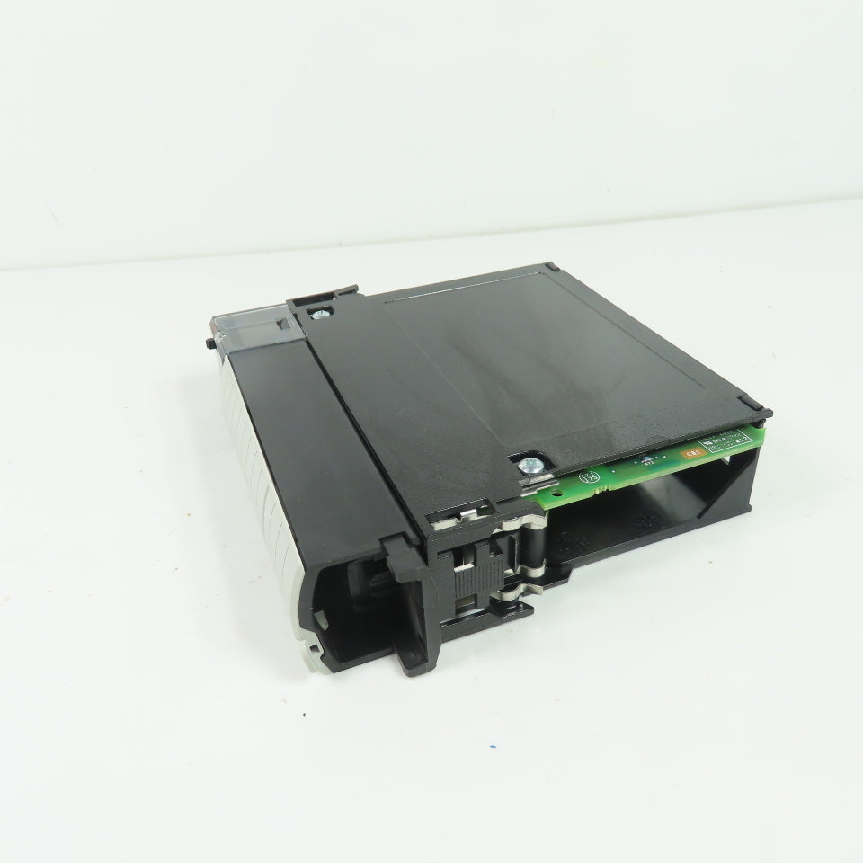 Allen-Bradley 1756-IF8 ControlLogix 8-Point Analog Input Module Ser A F/W Rev1.5