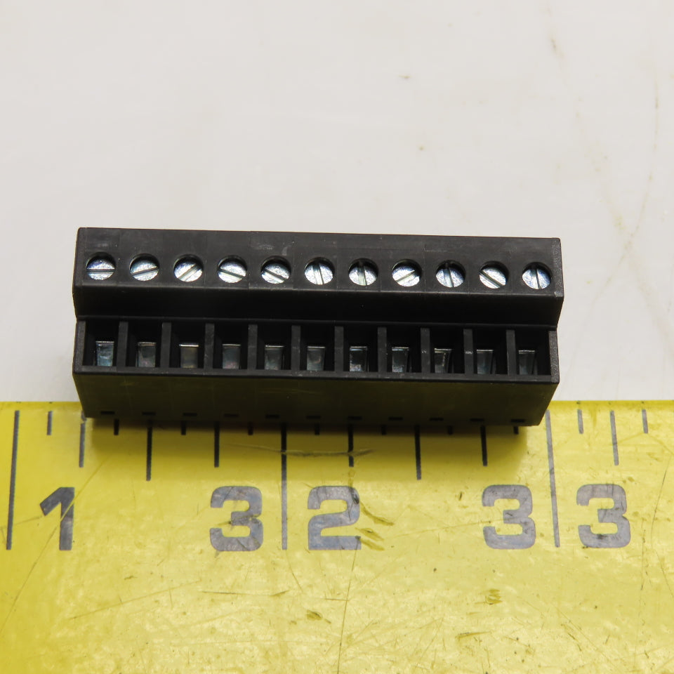 Schneider 399593 TM2DRA8RT Expansion Module 8 Output Relay