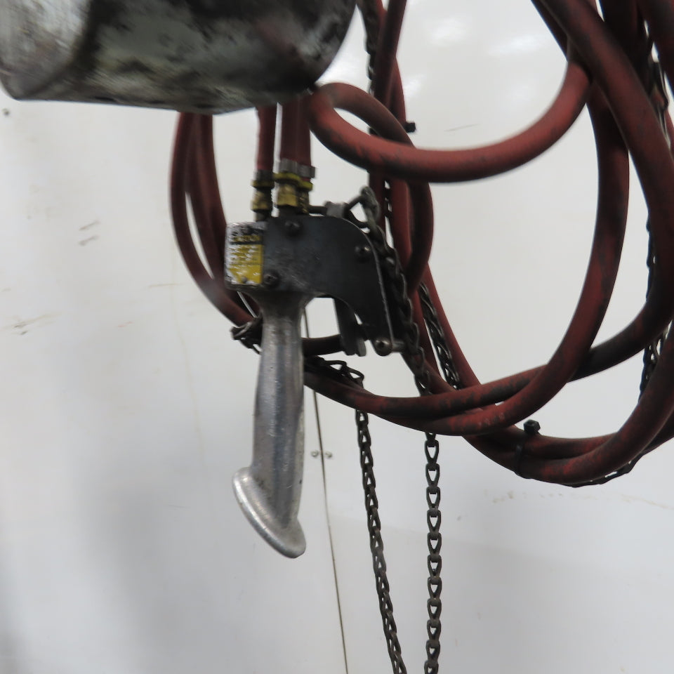Gardener-Denver 1/2 Ton 1000LB Air Pneumatic Chain Hoist 15' Lift W/ Pendant