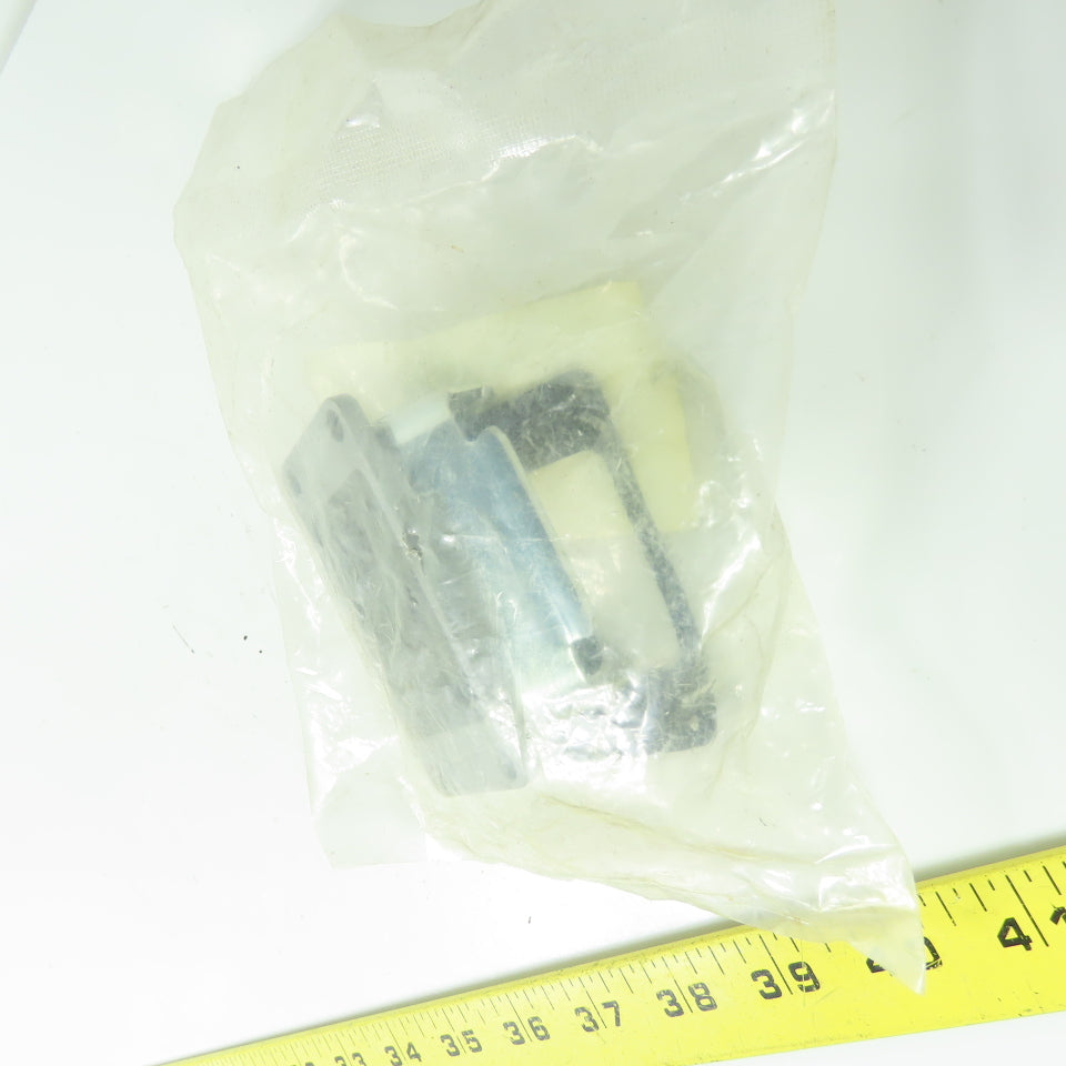 Harting Han 6B-HBM-SL 09300060301 Han 6B Bulkhead Mounted Connector Housing