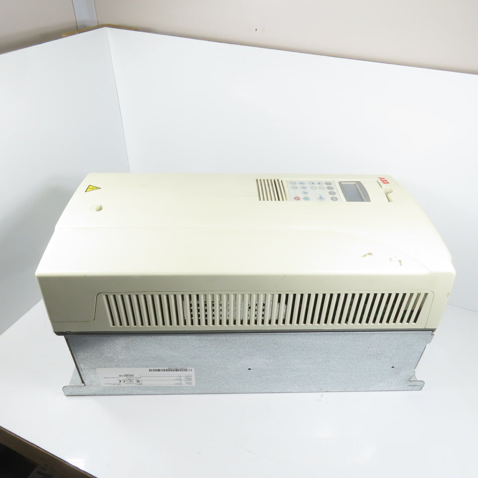 ABB ACS800-U1-0025-2+P901 25HP Variable Frequency Drive 240VAC 72A 3PH