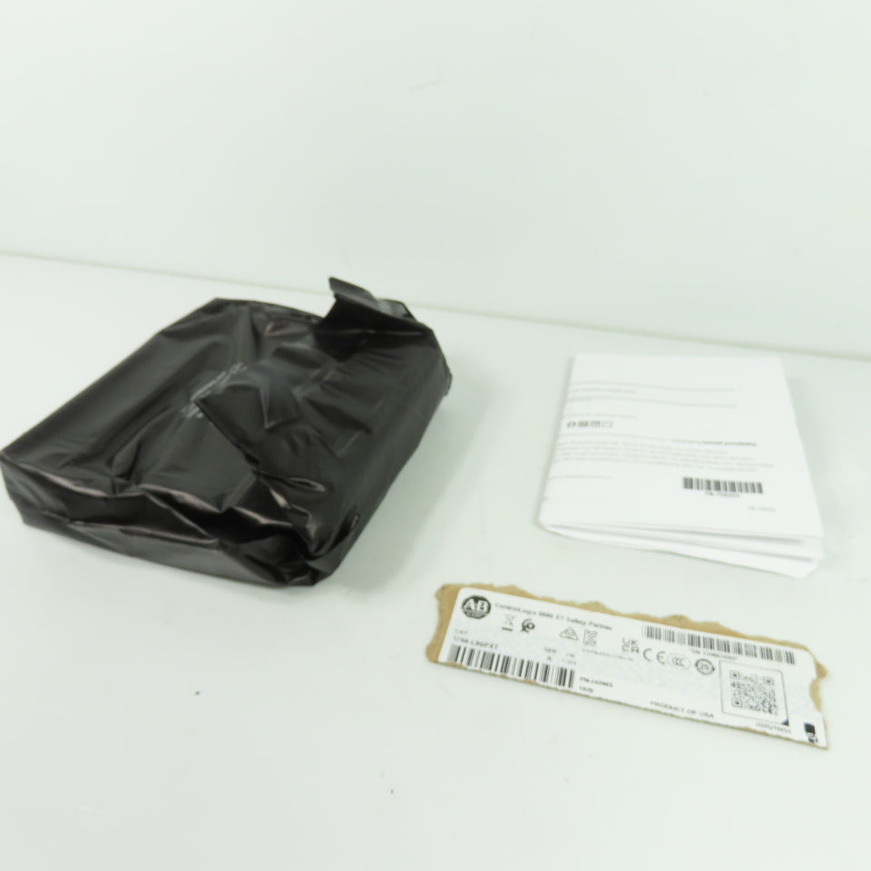 Allen-Bradley 1756-L9SPXT ControlLogix 5590 XT Safety Partner Ser A FW 1.014 NEW