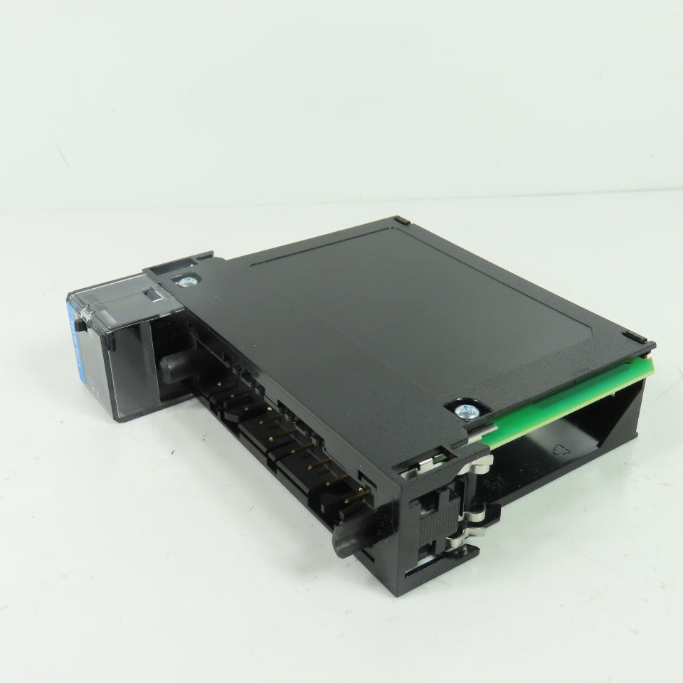 Allen-Bradley 1756-IB16K ControlLogix 16 Pt 12/24V DC D/I Module Ser A FW 3.004