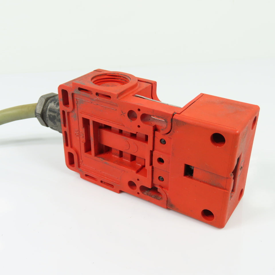 Allen-Bradley 440K-T11110 Guardmaster Trojan 5 Safety Switch IP67 Ser B