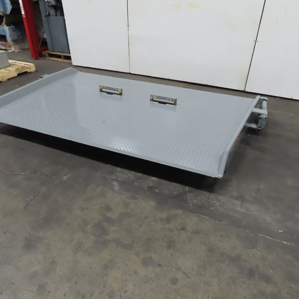 Genquip 105T9240A70 40,000Lbs. Freight Railcar Dock Plate Ramp 102" x 70" Deep