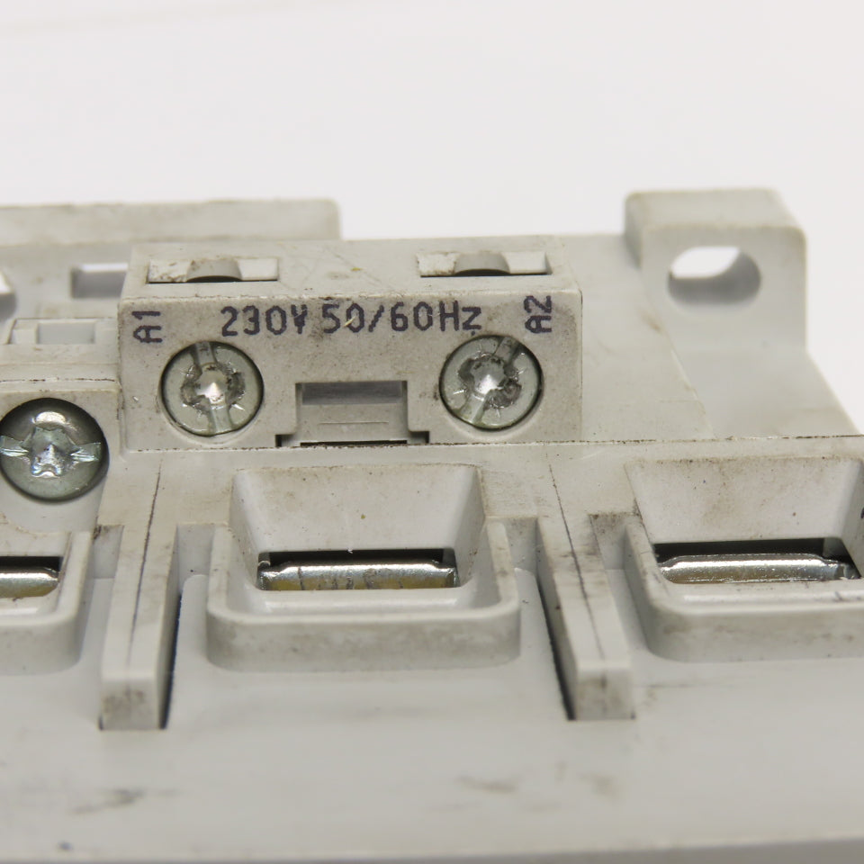Allen-Bradley 100-C72*00 72A 3-Pole Contactor 230V Coil 600VAC