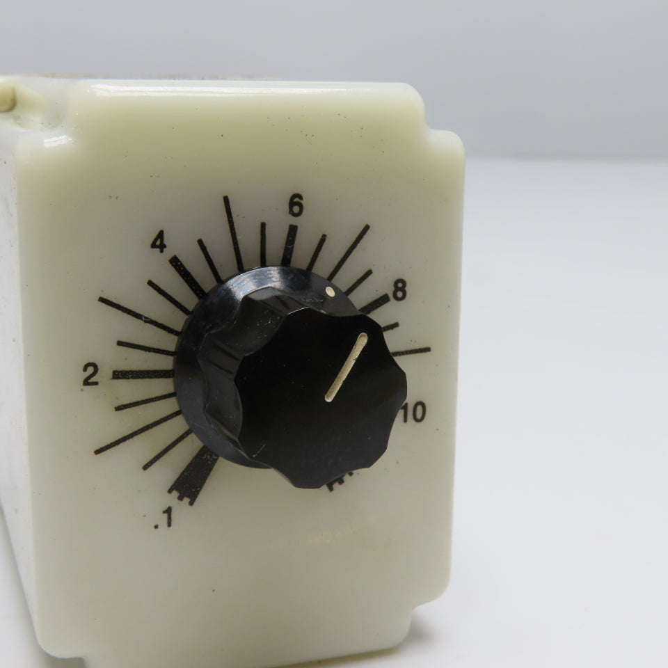 Dayton 5X828F Solid State ON Delay Relay 120VAC .1-10 Sec