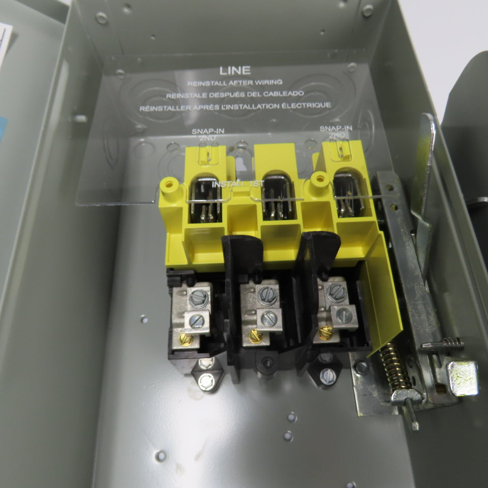 Eaton DH361UGK 30A Non-Fusible Heavy Duty Safety Disconnect Switch 600VAC 250VDC