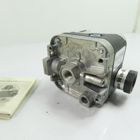 Kromschroder 84447822 DG50T Gas Pressure Switch 1/4" NPT 1-20 in wc 2.5-50mbar